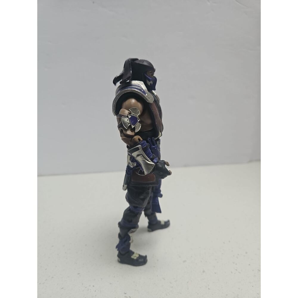 Mortal Kombat 11 Sub-Zero Winter Purple Variant Action Figure McFarlane - Picture 6 of 13